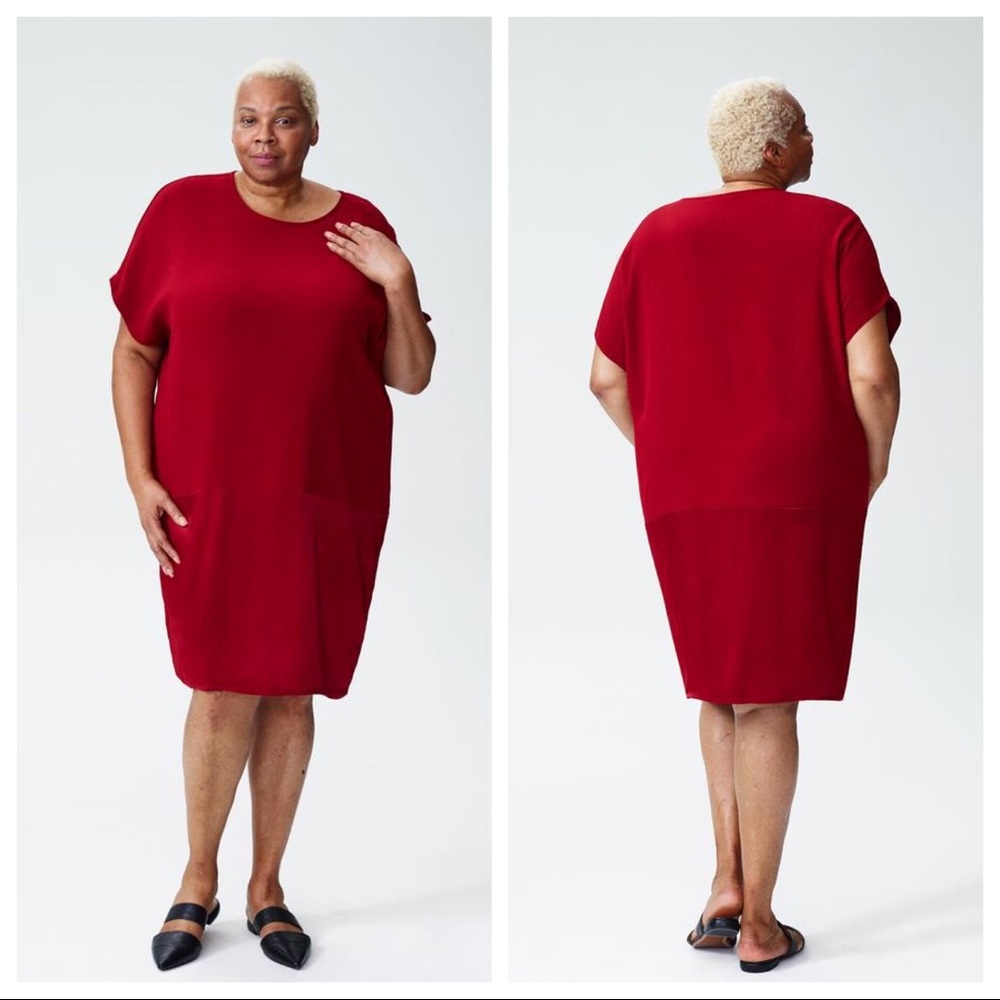 NWOT Universal Standard Avenir Dress in Red Dahlia